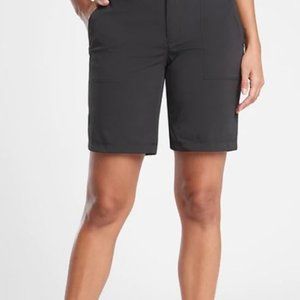 NWT Athleta Trekkie 2.0 Bermuda short women sz 12